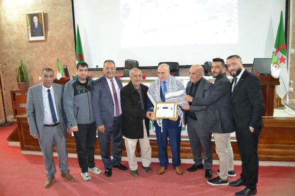 fete-aid-moubarek-14-04-2024-399FA2D3C-954D-80C2-F9C9-CF1EB8F0A869.jpg